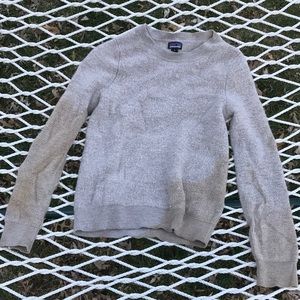 Patagonia wool sweater